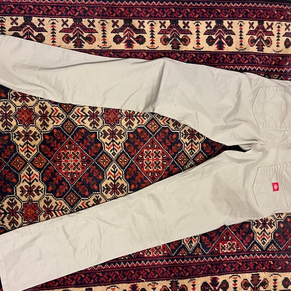 Dickies pants. Size 11. Very nice condition - Picture 4 of 5